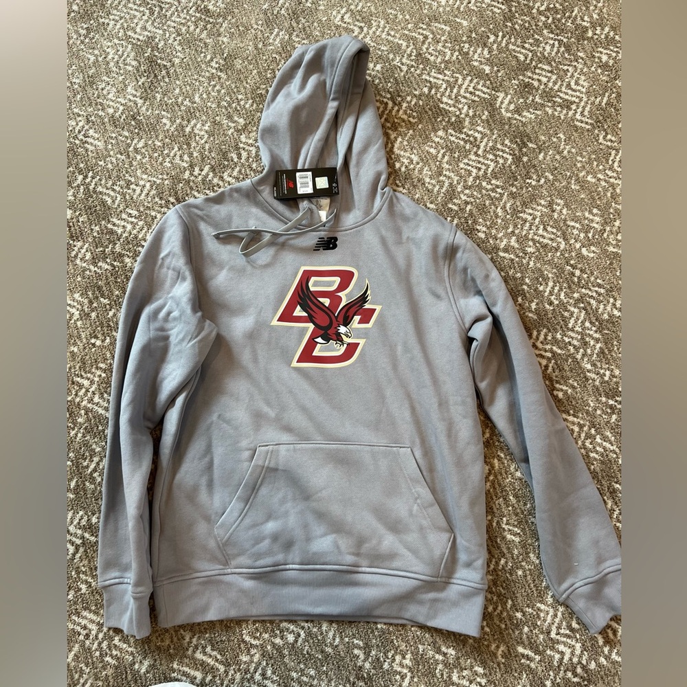 NWT Men’s Medium Boston College hoodie, new Balance